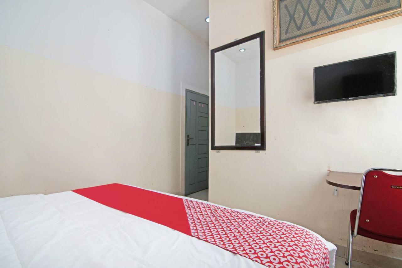 OYO 91510 Homestay Utama Syariah Pekanbaru Luaran gambar