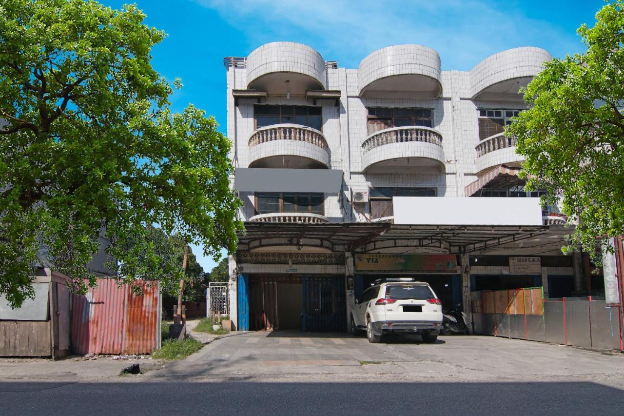 OYO 91510 Homestay Utama Syariah Pekanbaru Luaran gambar