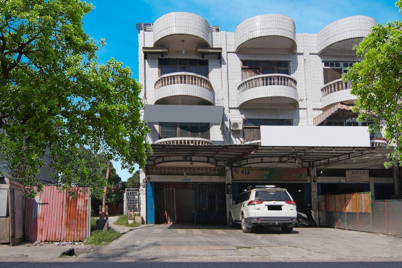 OYO 91510 Homestay Utama Syariah Pekanbaru Luaran gambar