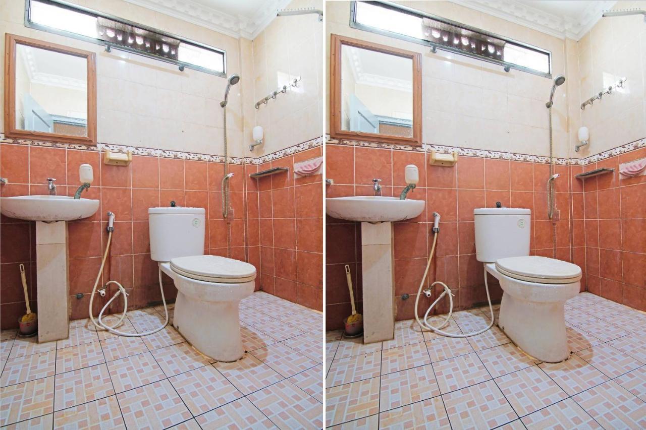 OYO 91510 Homestay Utama Syariah Pekanbaru Luaran gambar