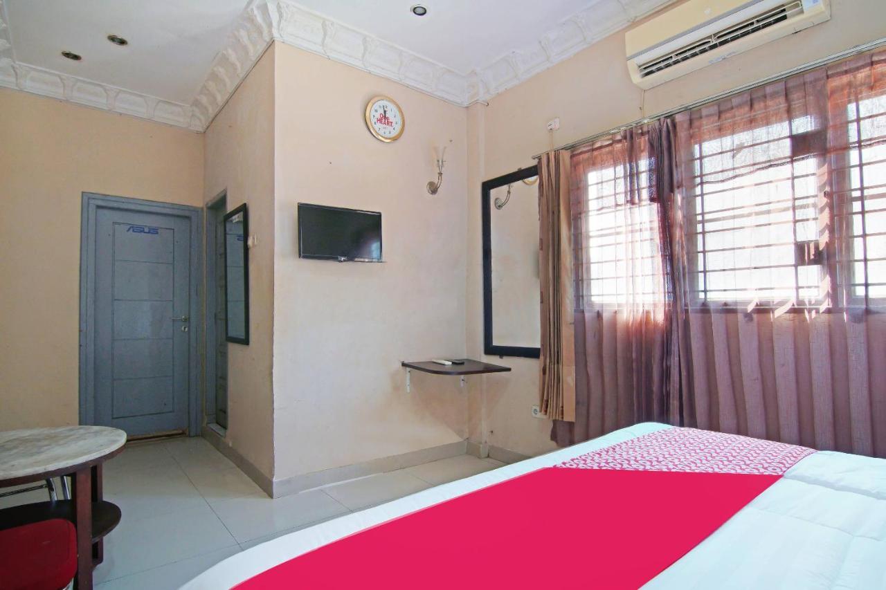OYO 91510 Homestay Utama Syariah Pekanbaru Luaran gambar