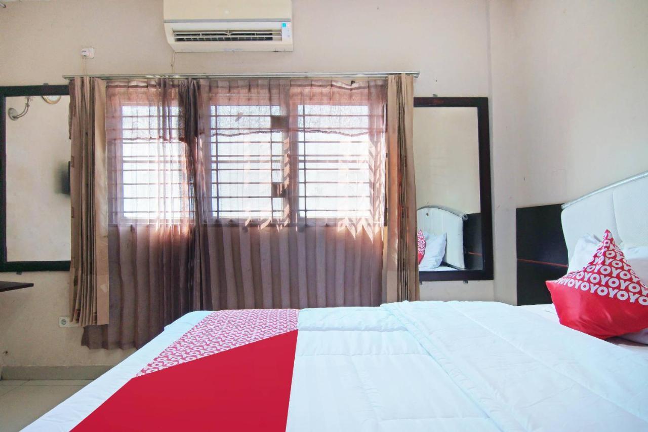 OYO 91510 Homestay Utama Syariah Pekanbaru Luaran gambar
